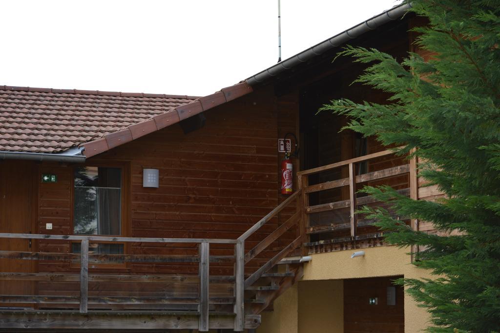 Hotel Cote Midi Chambre D'Hote Chaneins Zimmer foto